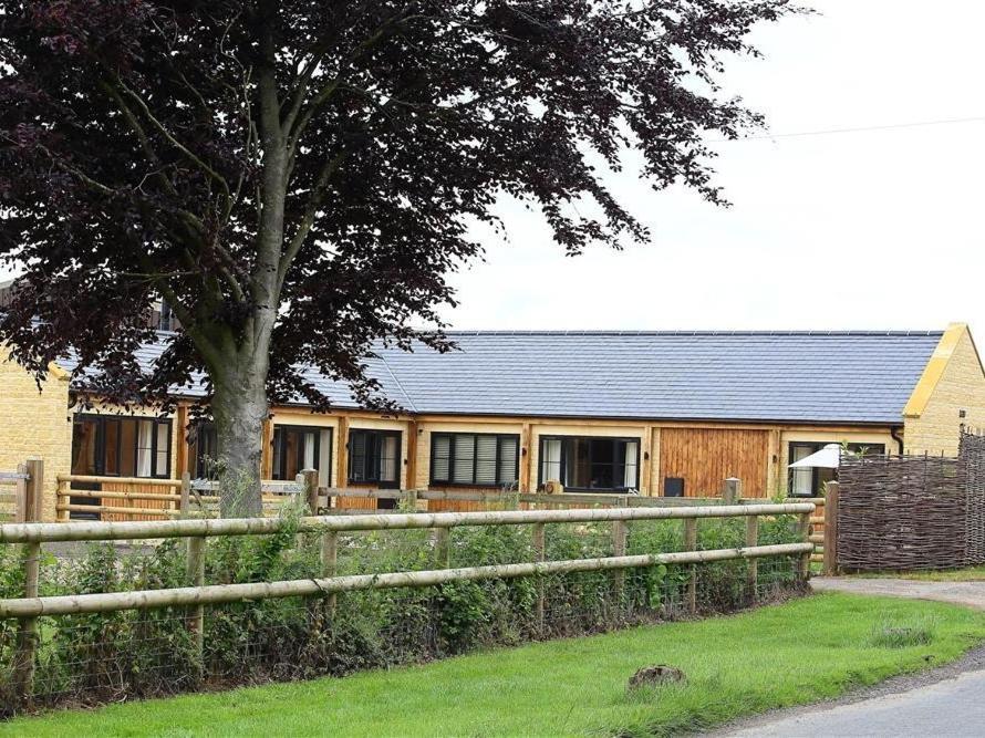 Park Stables Villa Wyck Rissington Ngoại thất bức ảnh