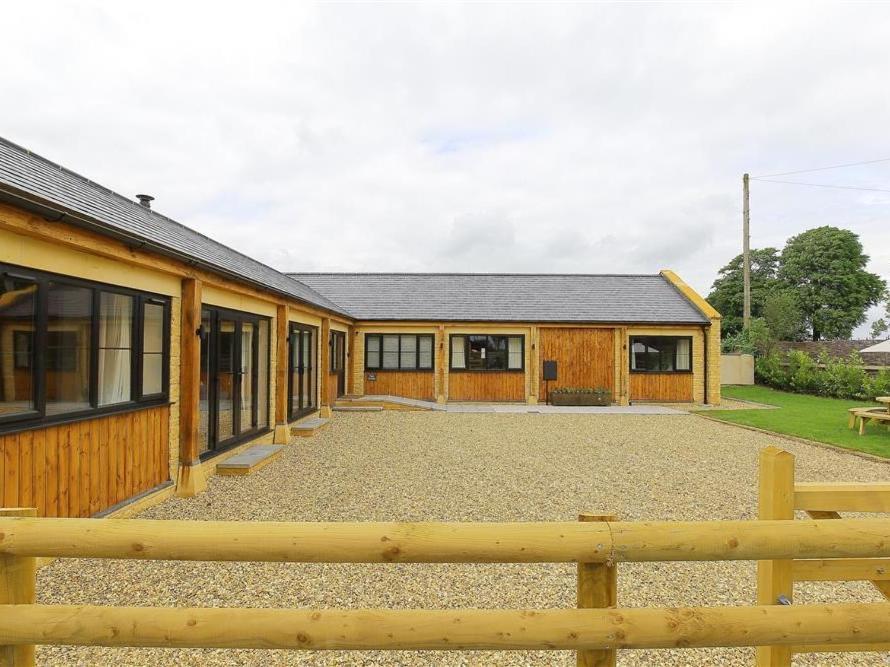 Park Stables Villa Wyck Rissington Ngoại thất bức ảnh